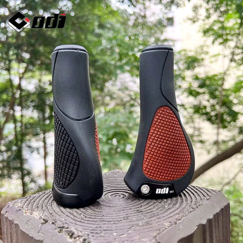 Ergonomische Fahrradgriffe mit rutschfestem Gummi und großem Pad