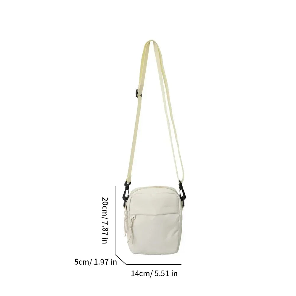 Moderne Nylon Umhängetasche für Damen und Herren im Sportstil