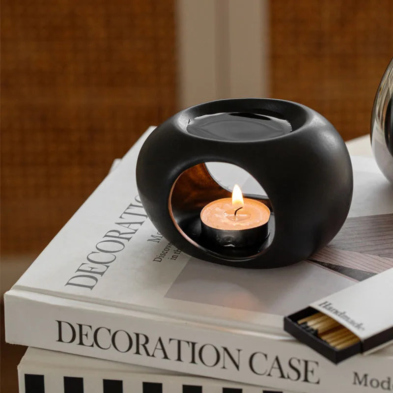 Schwarzer Rohrdiffusor für ätherische Öle mit Kerzenheizung