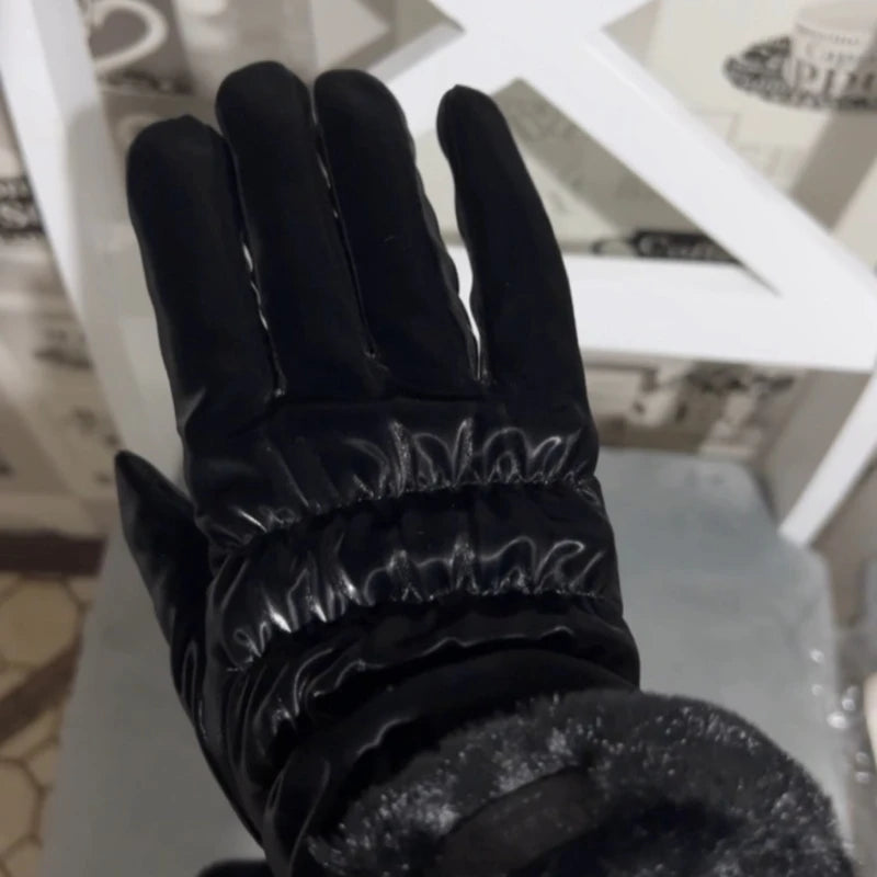 Winddichte wasserdichte Winterhandschuhe mit Touchscreen und Fleece