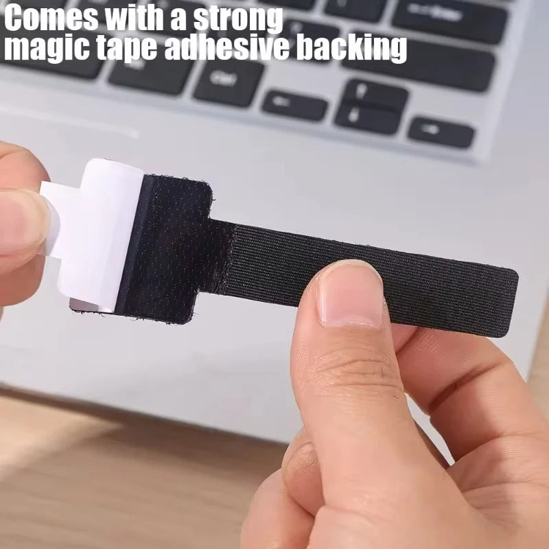 Praktischer wiederverwendbarer Kabel Organizer mit Klebehalter