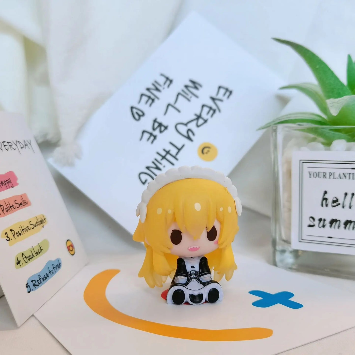 Niedliche Anime Figur Q-Version Dekoration für Büro und Zuhause