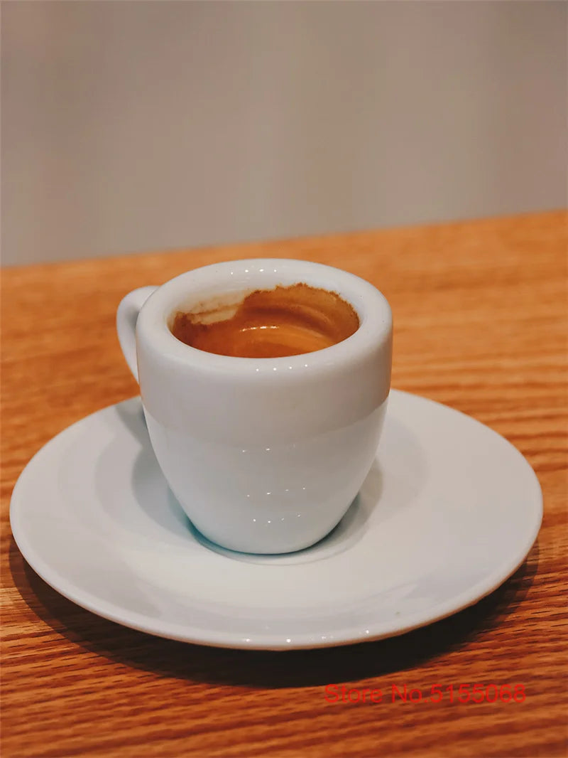 Espressotassen und Untertassen Set aus Keramik 9 mm Dick