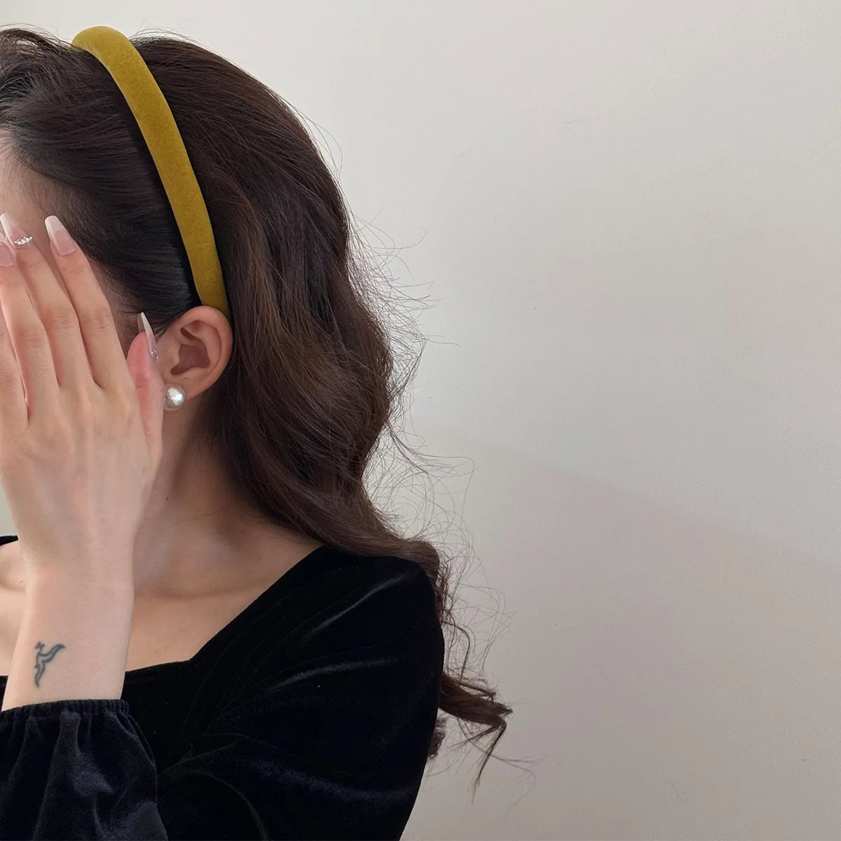 Elegante Damen Stirnbänder aus Samt mit rutschfester Passform-Yabubestshop