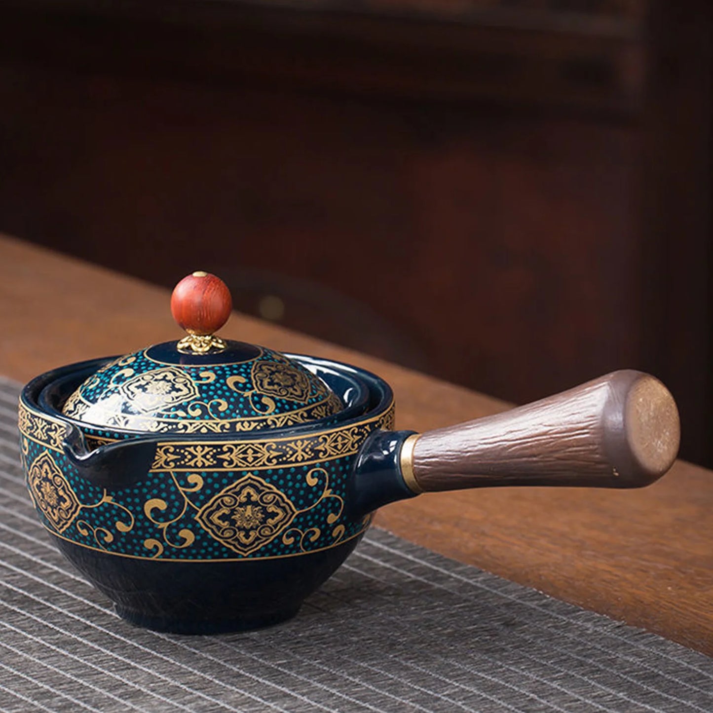 Keramik Teekanne mit 360 Grad Drehung und 160ml Fassungsvermögen