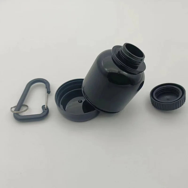 Praktische 100 ml Mini Flasche für Milchpulver beim Camping