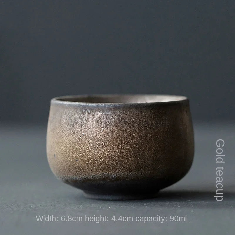 Handgemachte Keramik Teetasse mit Retro Vergoldung