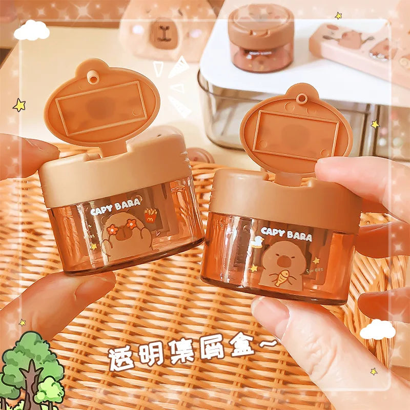 Praktischer doppelloch Bleistiftspitzer im kreativen Cartoon Design