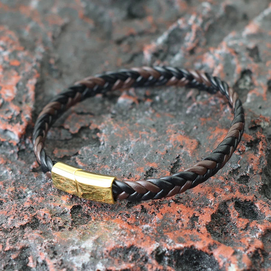 Lederarmband Herren mit Edelstahl Magnetverschluss HipHop Wrap 20,5cm