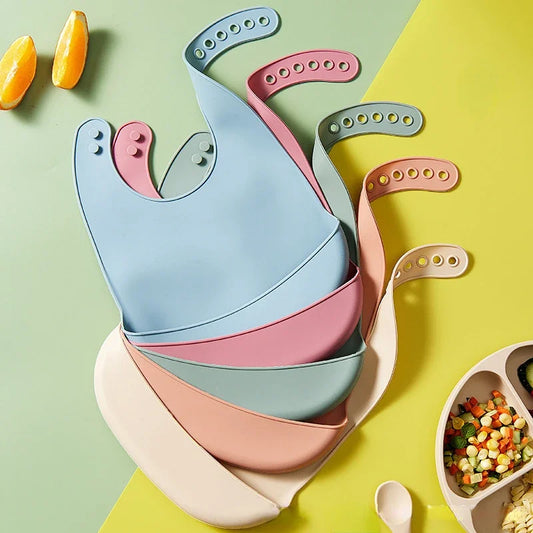Verstellbares wasserdichtes Baby-Lätzchen aus weichem Silikon BPA-frei
