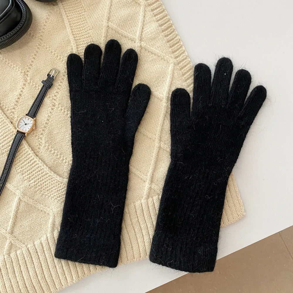 Lange warme Damen Handschuhe aus Kaninchenwolle für den Winter