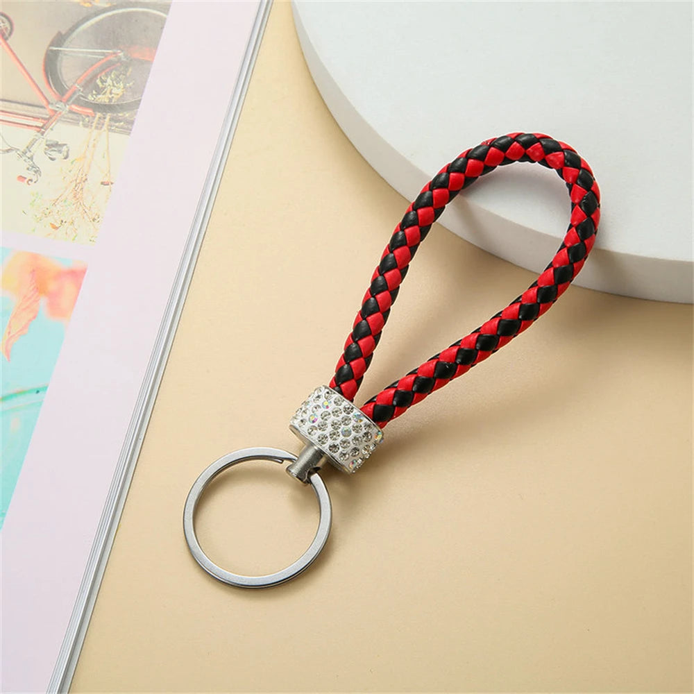 Stilvoller PU-Leder Schlüsselbund mit Glitter - Strass, geflochtenes Seil, Unisex