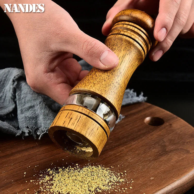 Präzises Mahlen: 6-Zoll Gummiholz Pfeffermühle mit verstellbarem Keramikmahlwerk