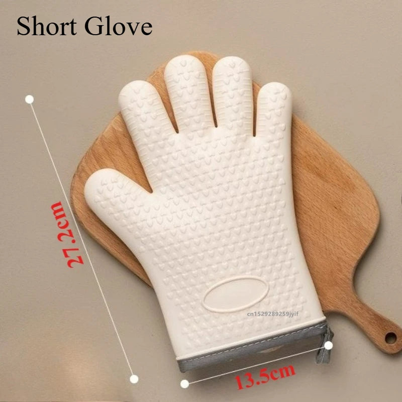 Hitzebeständige Silikonhandschuhe zum Backen und BBQ mit Anti-Rutsch