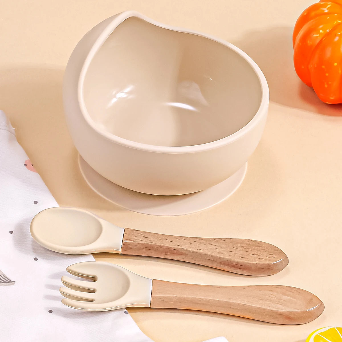 3-teiliges Silikon Baby Fütterungsset wasserdichte Saugeschüssel mit Löffel