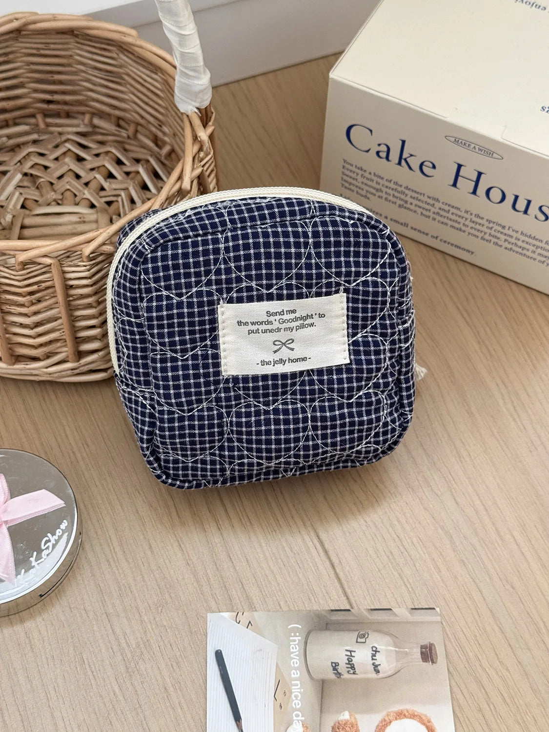 Gesteppte herzförmige karierte Damen Kosmetiktasche große Kapazität