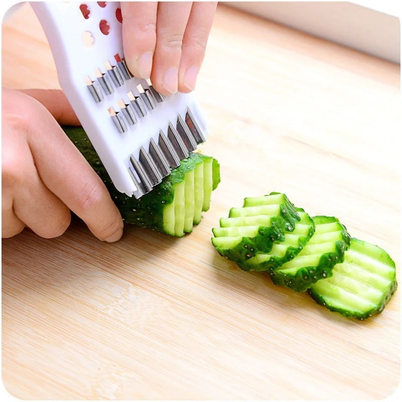5-in-1 Edelstahl Schäler - Gemüseschneider – Vielseitig - Ergonomisch