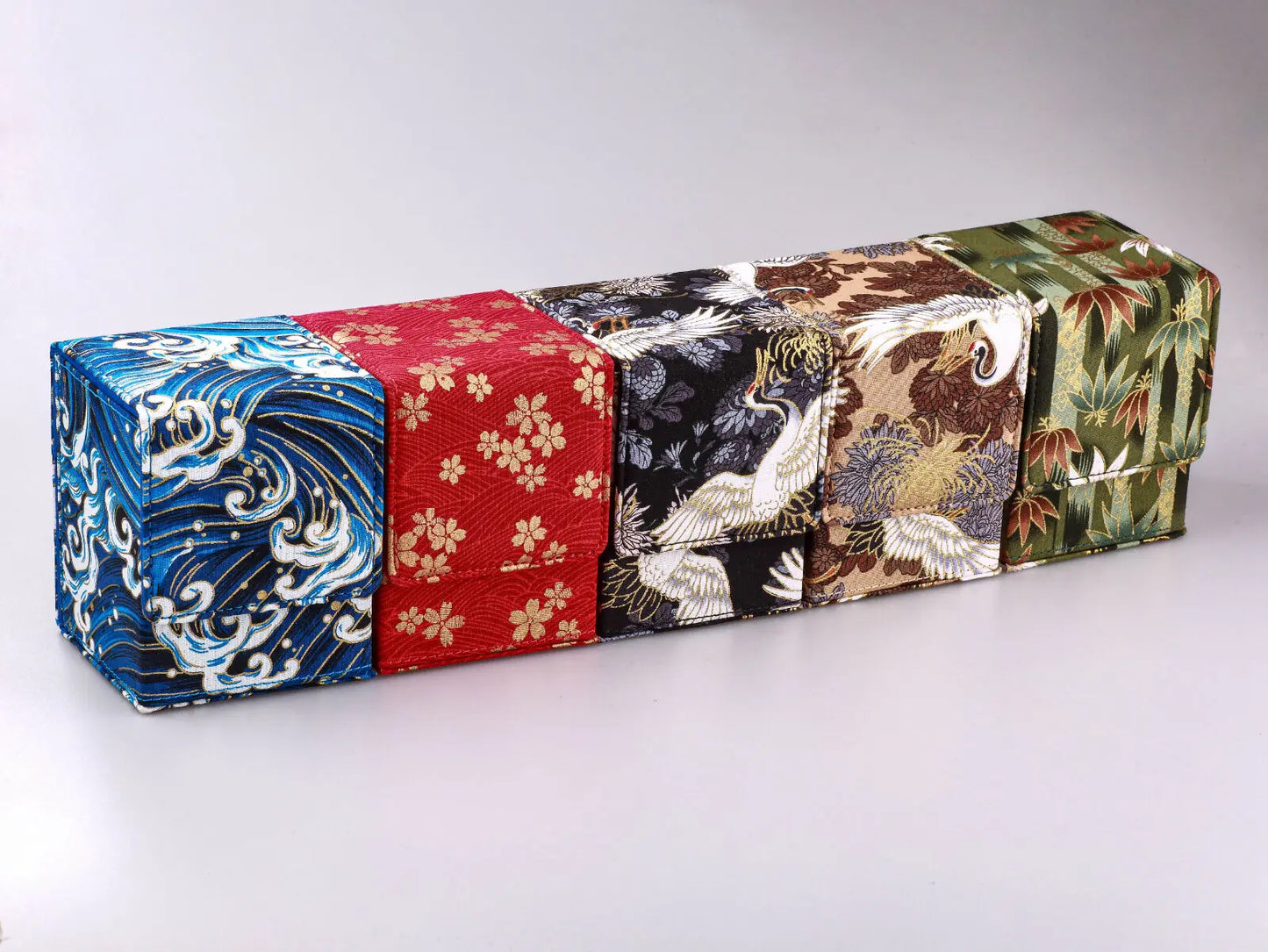 Robuste Deck Box für über 100 Sammelkarten und Trading Cards