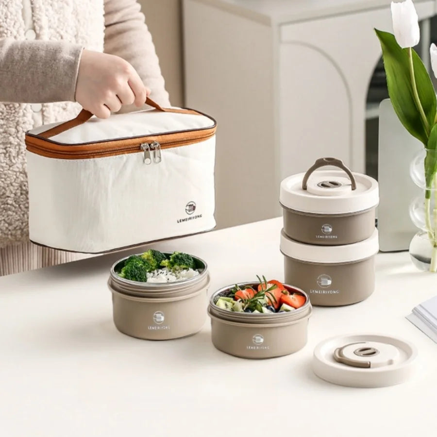 Stapelbarer Edelstahl Bento Lunchbehälter isoliert – tragbares Set