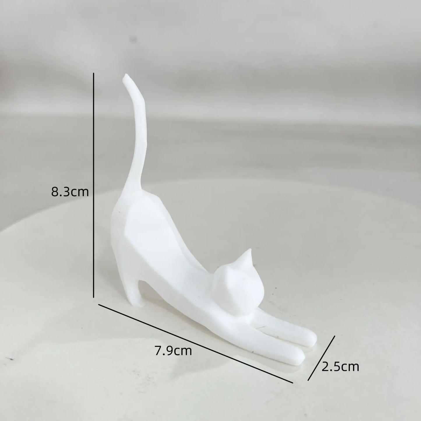Moderne geometrische Katzenfigur Skulptur 3D Mini-Dekoration Resin