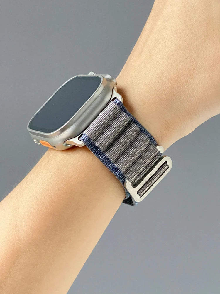 Vielseitiges Nylon Armband für Apple Watch Ultra und Series Modelle