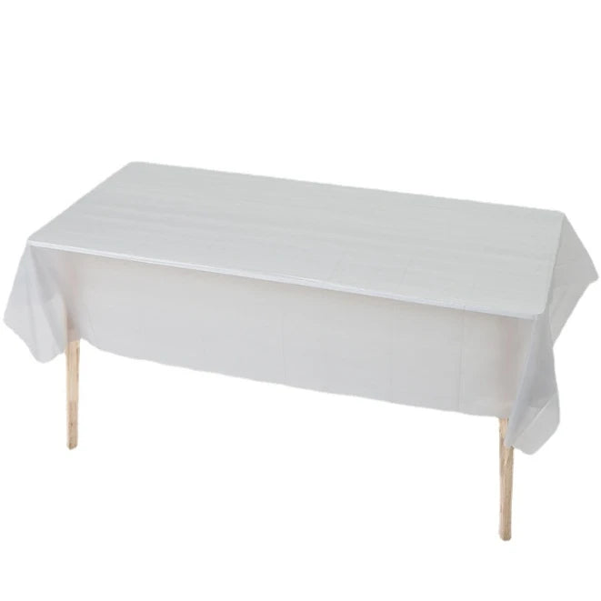 Praktische weiße Einweg-Tischdecke für Partys und Picknick
