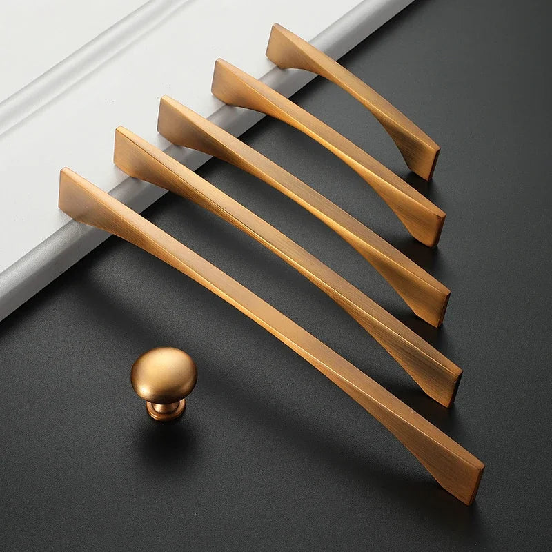 Antike Schrankgriffe aus Messing Zinklegierung für Möbel Küche Türen