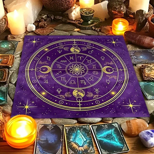 Mystisches Tarot Altartuch mit goldenen Sternbildsymbolen in verschiedenen Größen