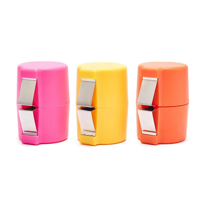 Automatischer Eierschäler und Öffner für einfache Küchenarbeit