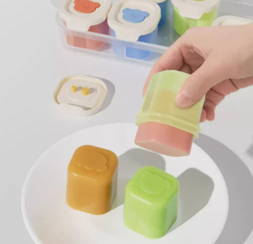 Kleine Lebensmittelbox für Babys mit Deckel, gedämpfte Kuchen- und Eiswürfelform