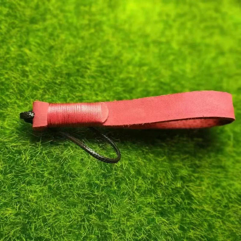 Eleganter Schlüsselanhänger aus Echtleder für Männer und Frauen