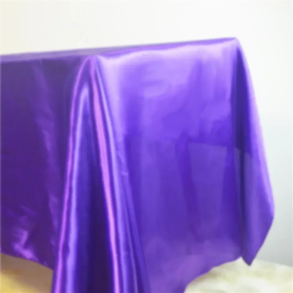 Elegante rechteckige Satintischdecke für Festlichkeiten & Zuhause