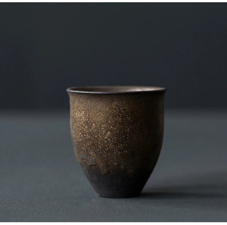 Handgemachte Keramik Teetasse mit Retro Vergoldung