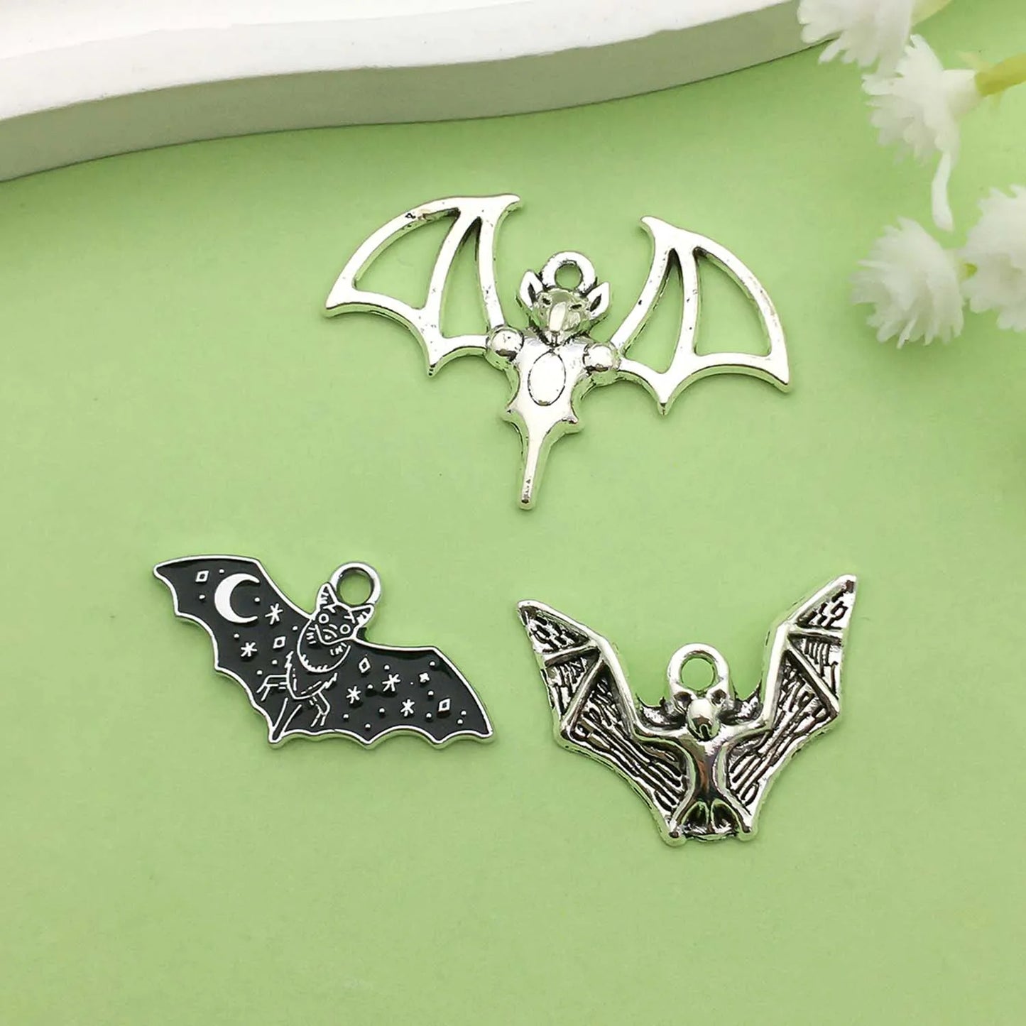 10 12er Set Gothic Fledermaus Charms aus Metall für DIY Schmuck