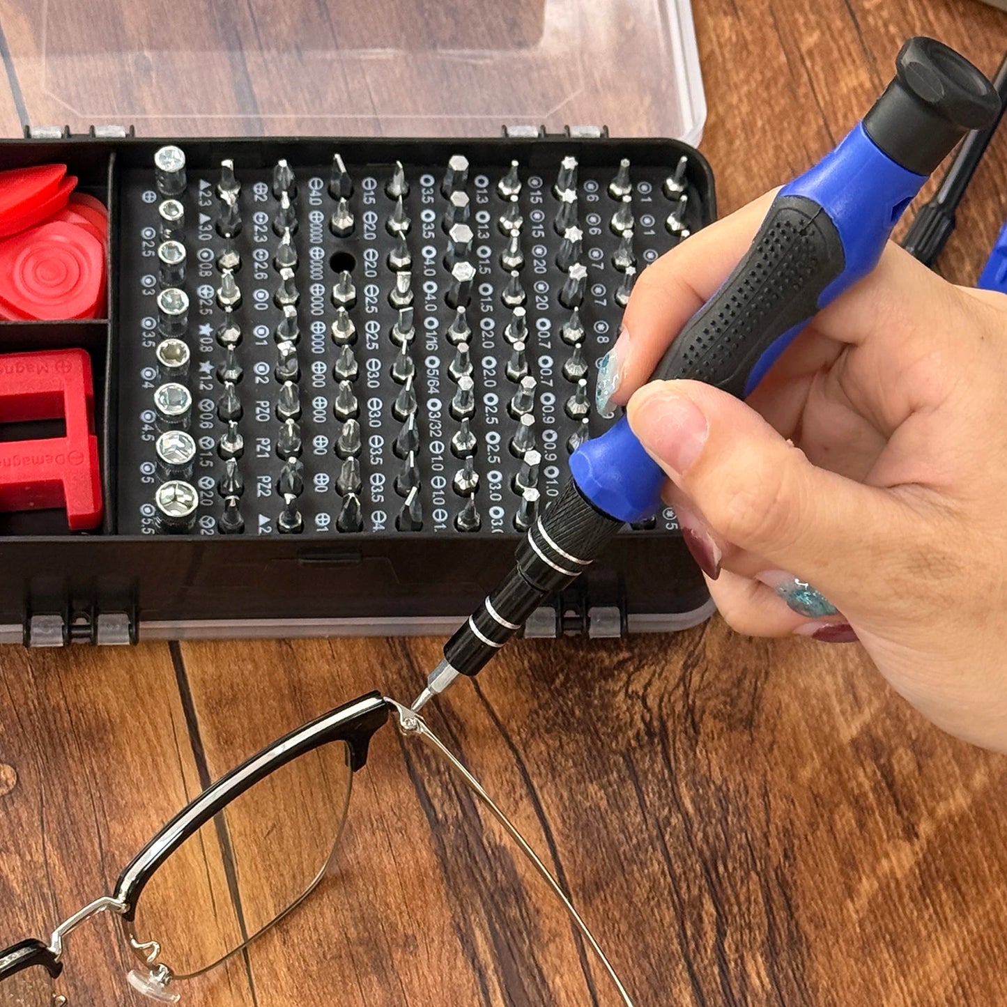 115-in-1 magnetisches Präzisions Reparaturwerkzeug Set für Elektronik