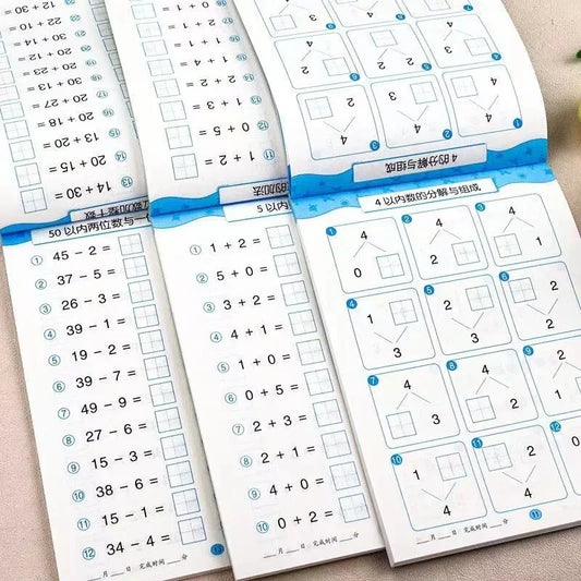 Handgeschriebenes Mathematik Übungsbuch Addition und Subtraktion für Kinder