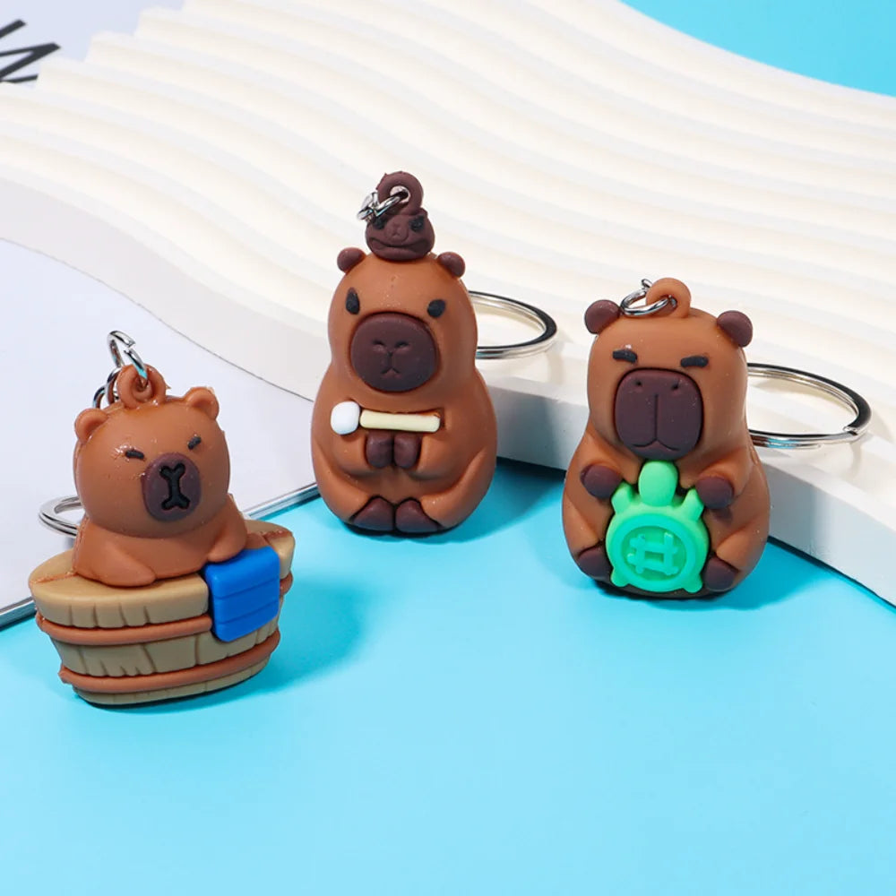 Niedlicher Capybara Schlüsselanhänger aus weichem PVC für Alltag und Geschenk