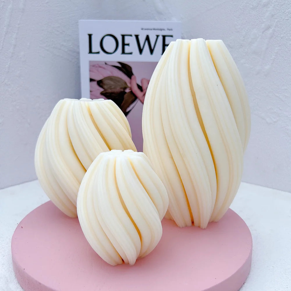 Geometrische Wellenwirbel Kerzenformen in drei Größen aus Silikon