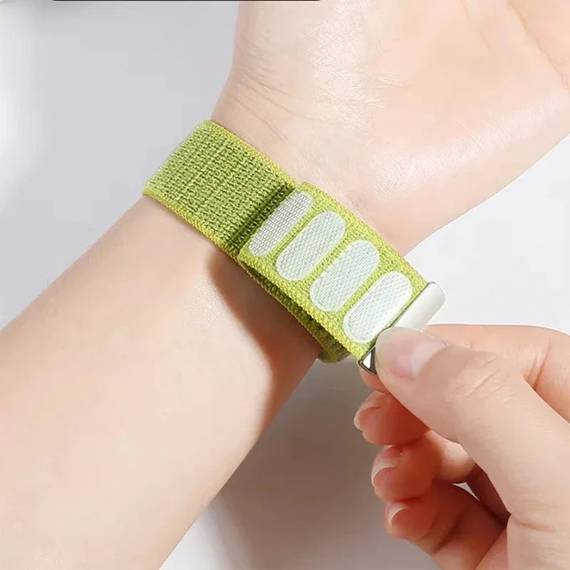 Nylon-Schlaufenarmband, atmungsaktiv und komfortabel für Smartwatches