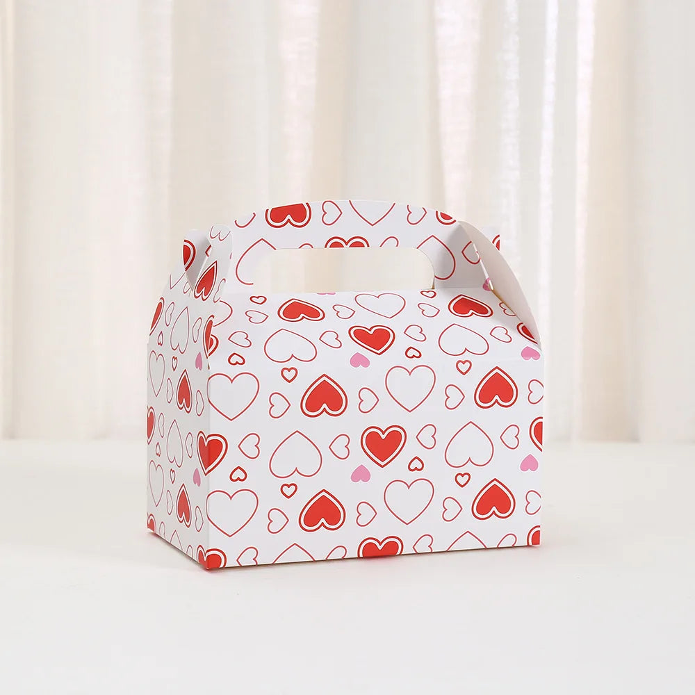 Zauberhafte Geschenkboxen mit Herzmuster für Süßes und Gastgeschenke