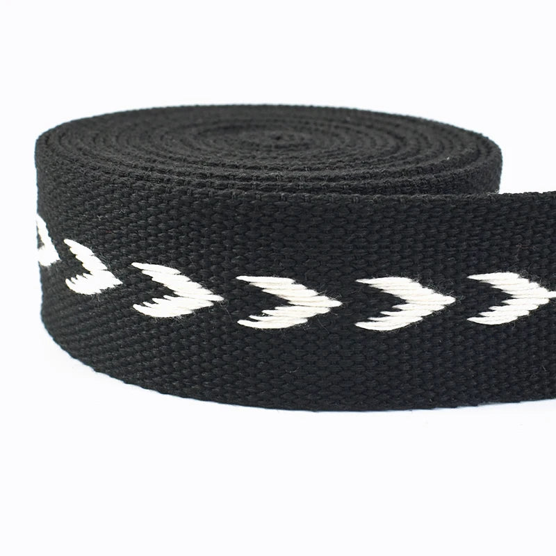 Vielseitiges 38mm Jacquard Gurtband aus Polyester Baumwolle zum Nähen