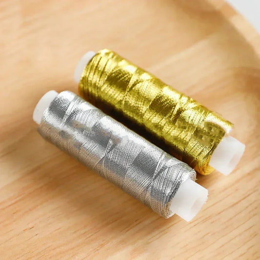 Glänzend - Robust: 200m Kreuzstichfaden in Gold - Silber für kreative DIY-Projekte