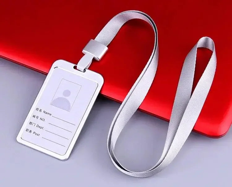 Robuster Kreditkartenhalter aus Aluminium für sichere ID Karten