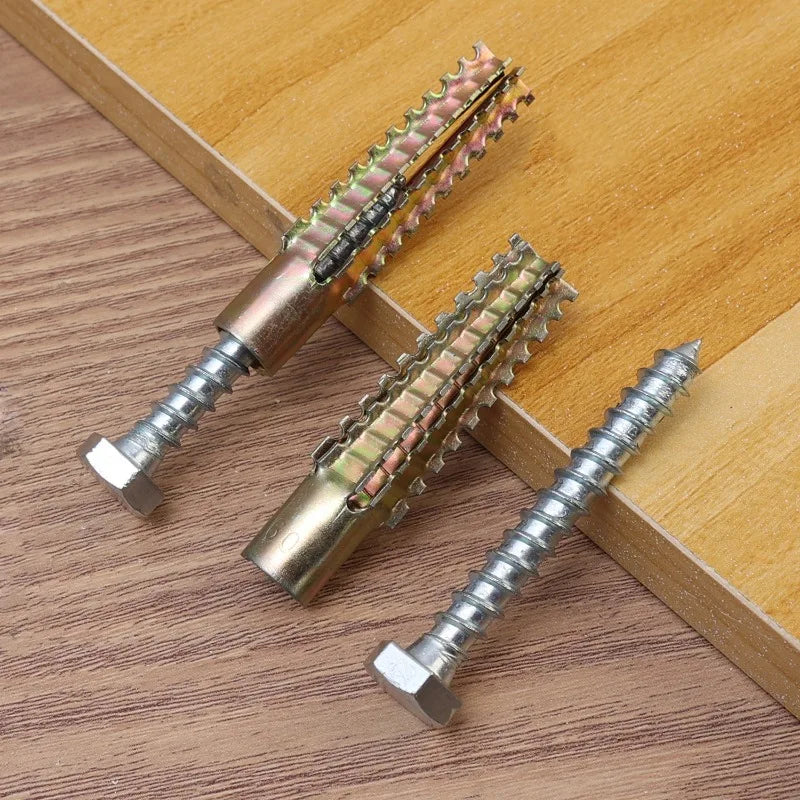 Robuster Metall Expansionsanker mit Selbstschneidschrauben Set