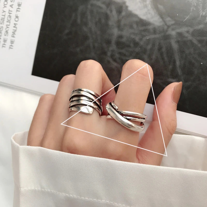 Verstellbarer Silberring mit hohlen Linien, stylischer Punk-Schmuck Unisex