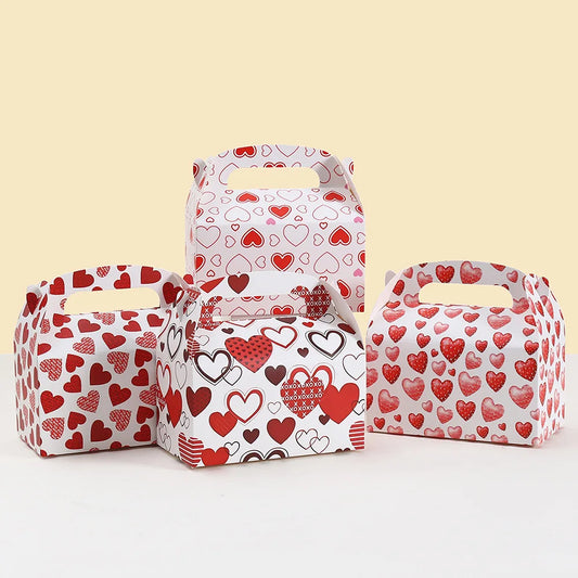 Zauberhafte Geschenkboxen mit Herzmuster für Süßes und Gastgeschenke