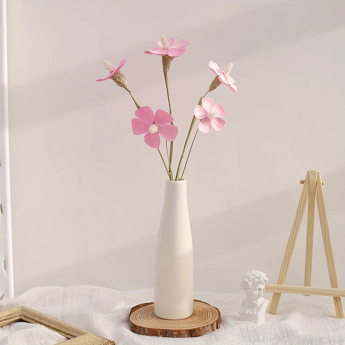 Moderne Bauernhaus Keramikvase in Weiß für stilvolle Dekoration