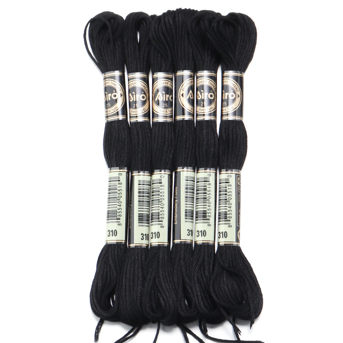 Umfangreiches Set Stickgarn für Handarbeiten mit bunten Farben