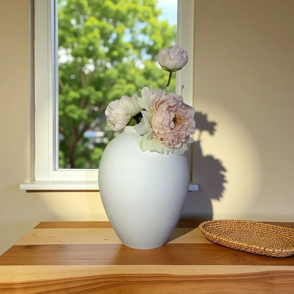 Moderne dekorative Metallvase f r Wohnzimmer und Esstisch