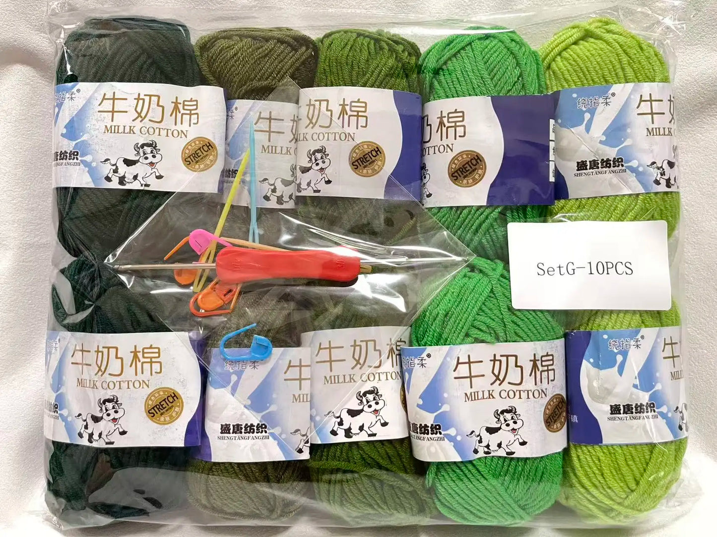 Vielseitiges farbiges Acryl Strickgarn für kreative DIY Projekte